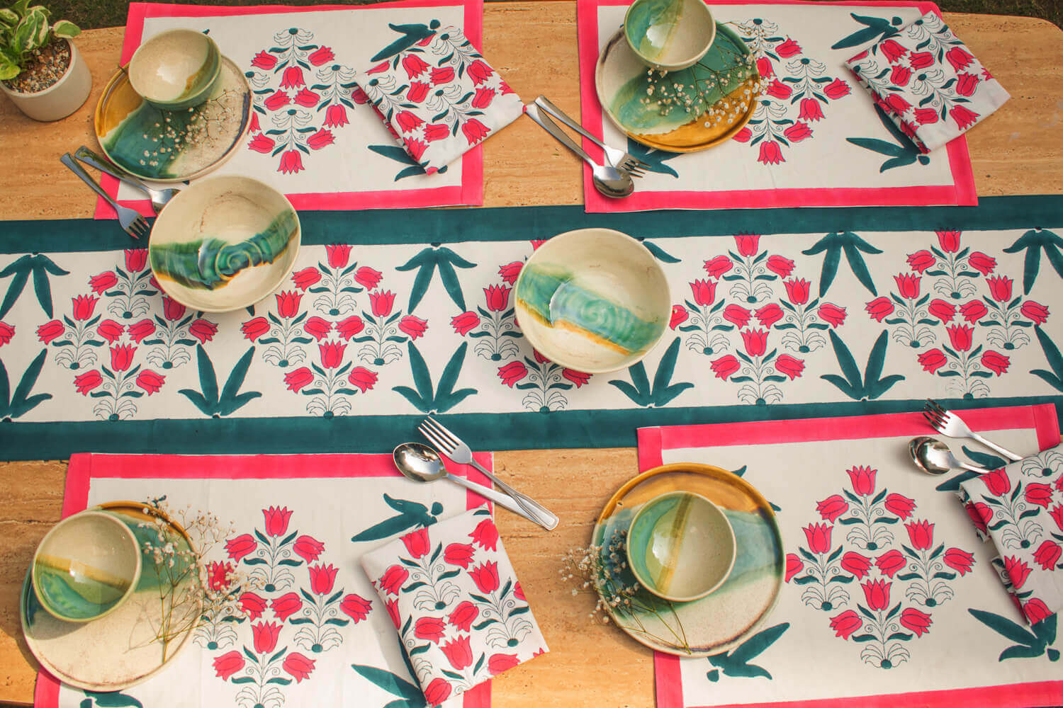Tulip phool - Hand block printed table linen set | Earthan