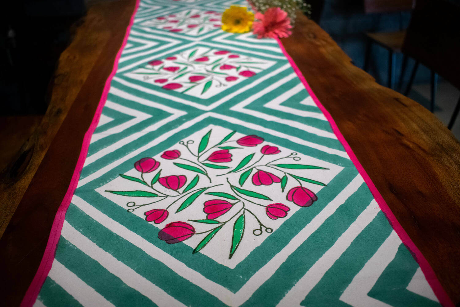 Kand Pushp- Hand block printed cotton canvas table runner | Earthan