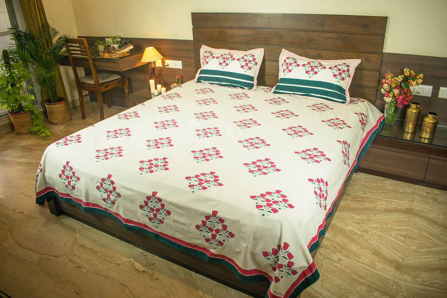Tulip Phool - Hand block printed cotton bedsheets and pillow cases | Earthan