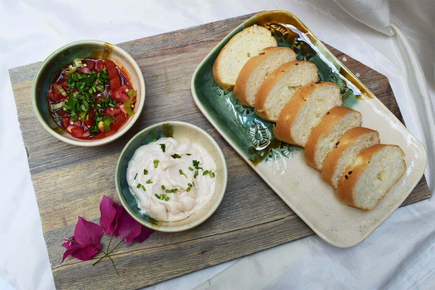 Green White Leaf Platter | Earthan