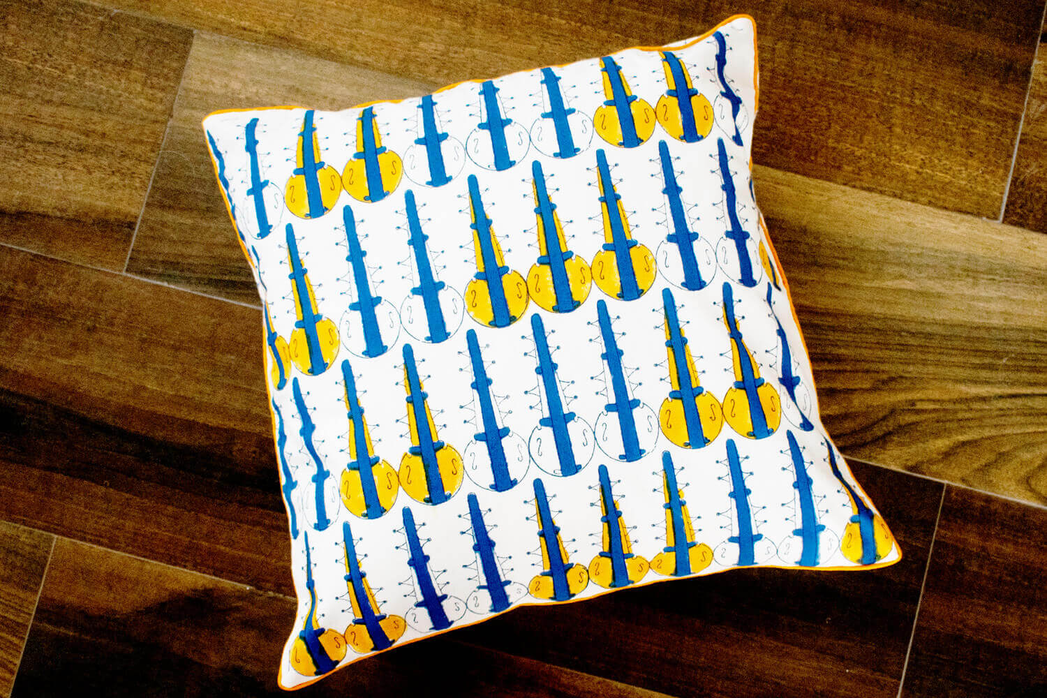 Dhwani - Hand block printed cotton cushion cover | Earthan 