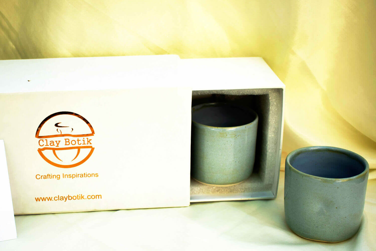 Retro Blue Ceramic Tea Cup with box – Set of 2 | Earthan
